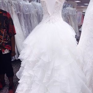 Oleg Cassini wedding dress